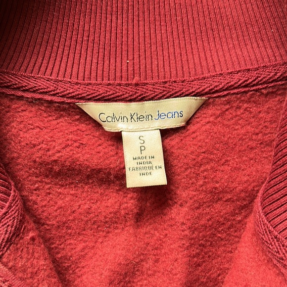 Calvin Klein, small, burgundy sweatshirt - Picture 3 of 5
